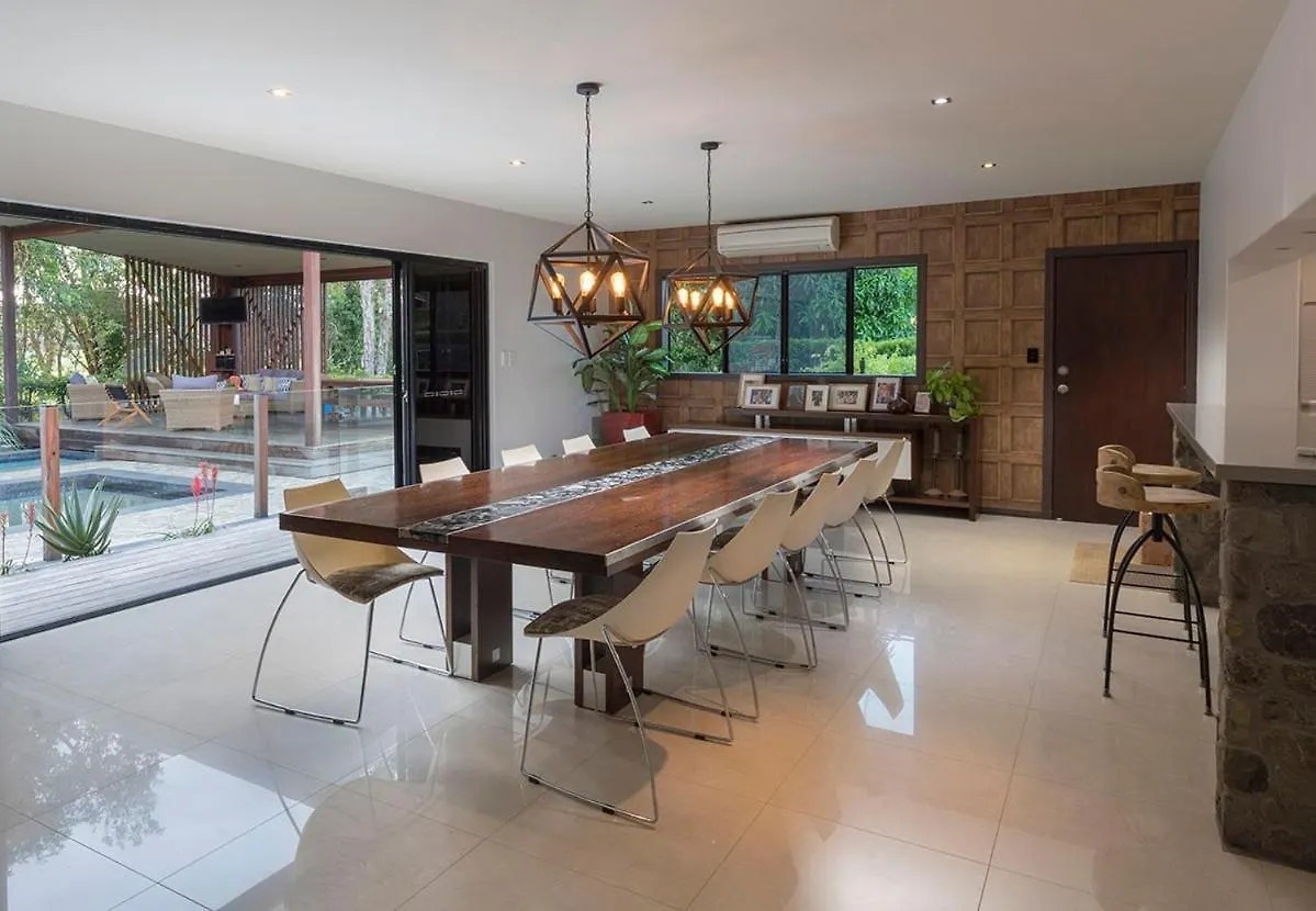 Solterra Estate Luxury Sunshine Coast Oasis Close To Airport And Beach Mudjimba Semesterbostad